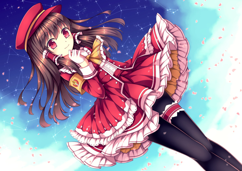 brown_hair hakurei_reimu long_hair red_eyes smile