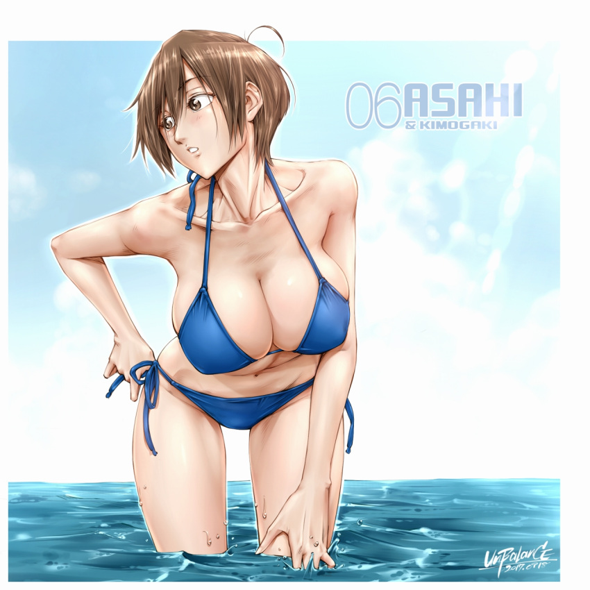 1girl aizawa_asahi_(unbalance) artist_name bangs bikini breasts brown_eyes brown_hair cleavage collarbone commentary_request dated halter_top halterneck highres large_breasts legs_apart light_rays looking_to_the_side navel ocean original parted_lips revision short_hair side-tie_bikini sidelocks signature solo sunbeam sunlight swimsuit thighs unbalance wading