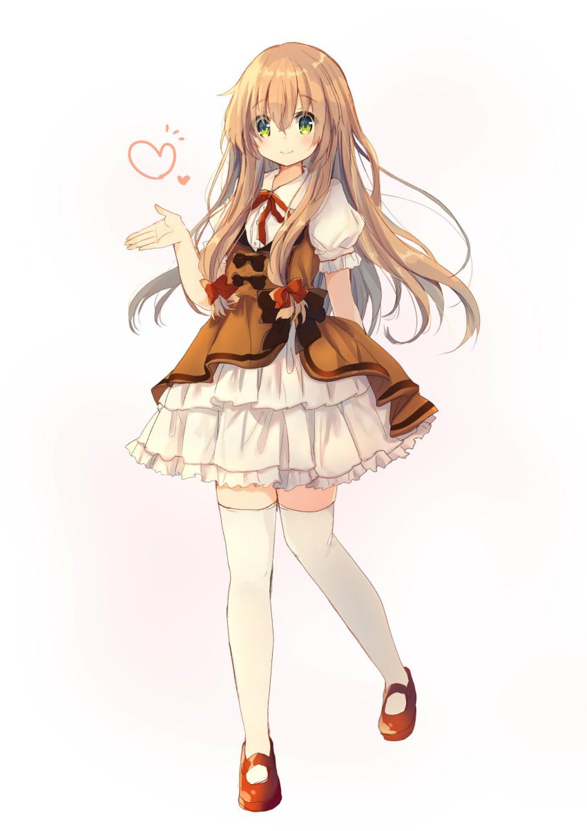 1girl absurdres asanagi_kurumi_(panda-doufu) bangs blush bow brown_dress closed_mouth collared_shirt commentary_request dress eyebrows_visible_through_hair frilled_skirt frills full_body green_eyes hair_between_eyes hair_bow heart highres layered_skirt light_brown_hair long_hair low-tied_long_hair mary_janes original puffy_short_sleeves puffy_sleeves red_bow red_footwear red_ribbon ribbon shirt shoes short_sleeves simple_background skirt smile solo standing standing_on_one_leg thigh-highs very_long_hair white_background white_legwear white_shirt white_skirt