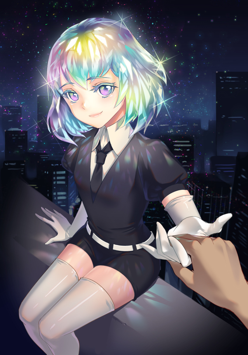 1other absurdres androgynous belt black_neckwear black_shirt black_shorts city diamond_(houseki_no_kuni) elbow_gloves gloves guozi_li hand_holding highres houseki_no_kuni lavender_eyes looking_at_viewer multicolored_hair night puffy_short_sleeves puffy_sleeves shiny shiny_hair shirt short_hair short_sleeves shorts sitting sky smile star_(sky) starry_sky thigh-highs white_belt white_gloves white_legwear