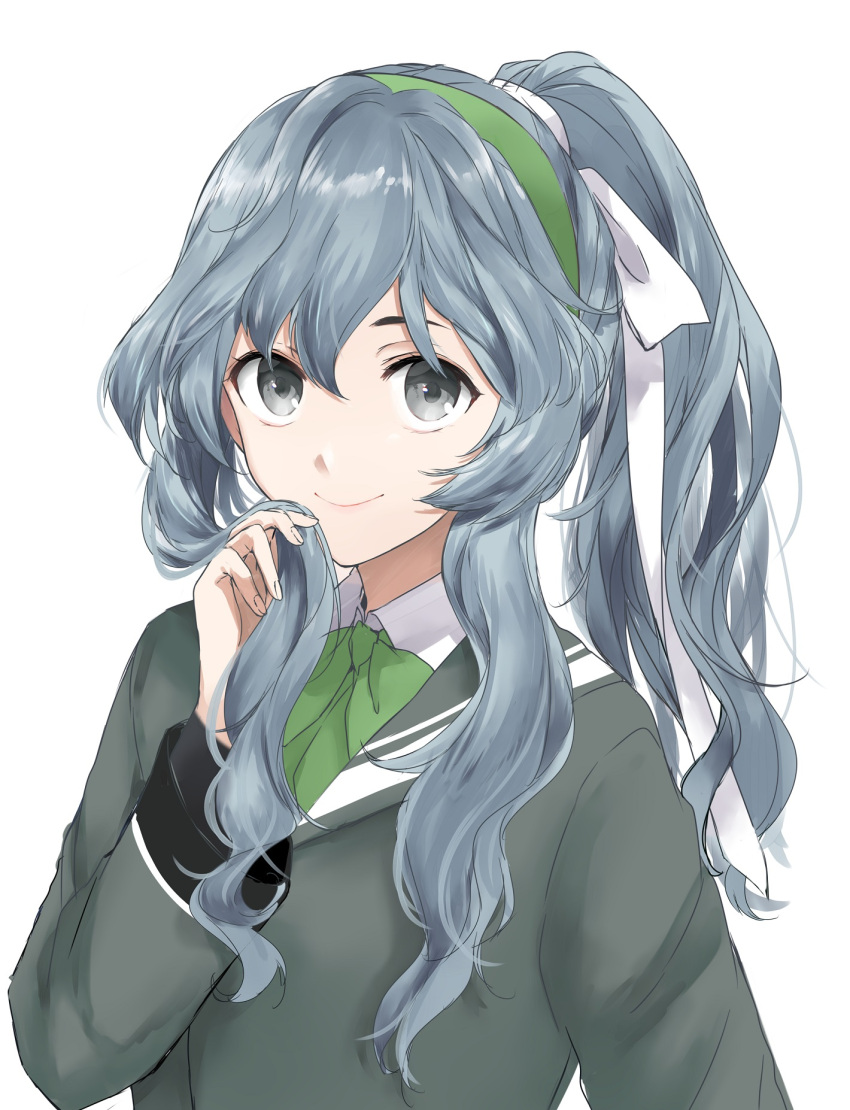 1girl green_hairband green_ribbon grey_eyes hair_ribbon hairband highres holding holding_hair kantai_collection long_hair long_sleeves morinaga_miki open_mouth ponytail ribbon shirt sidelocks silver_hair simple_background smile solo white_background white_ribbon white_shirt yamagumo_(kantai_collection)