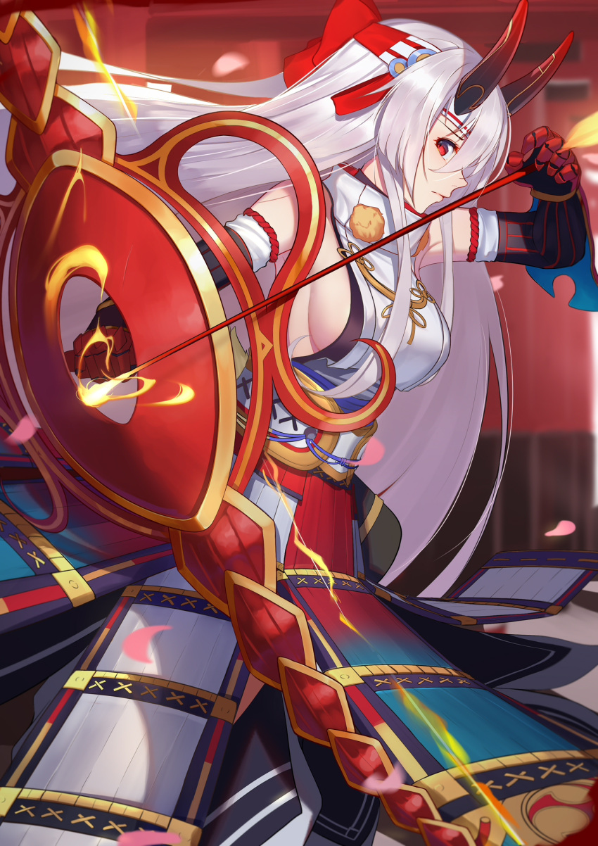 1girl armor arrow bangs bow bow_(weapon) breasts closed_mouth fate/grand_order fate_(series) hachimaki hair_between_eyes headband highres japanese_armor kusazuri langya_beike large_breasts long_hair looking_at_viewer oni_horns petals red_eyes sideboob silver_hair solo tomoe_gozen_(fate/grand_order) very_long_hair weapon