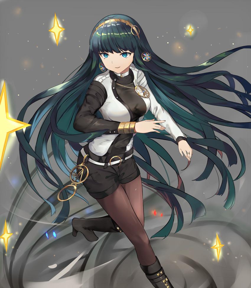 1girl belt breasts cleopatra_(fate/grand_order) fate/grand_order fate_(series) green_eyes green_hair grey_background high_heels highres jewelry long_hair medium_breasts mosta_(lo1777789) pantyhose pantyhose_under_shorts ring smile solo vest