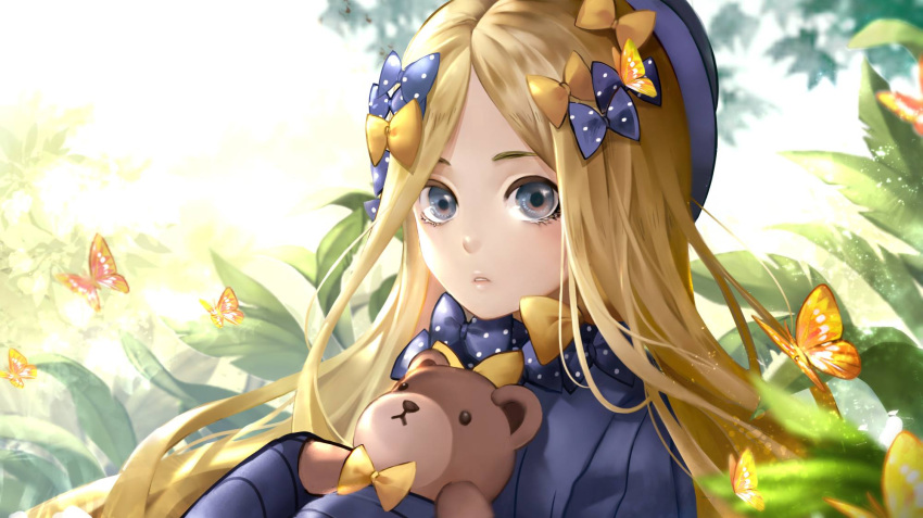 1girl abigail_williams_(fate/grand_order) antweiyi blonde_hair blue_eyes bow bowtie butterfly fate/grand_order fate_(series) hair_bow hat highres light_particles long_hair looking_at_viewer plant solo stuffed_animal stuffed_toy sunlight teddy_bear upper_body