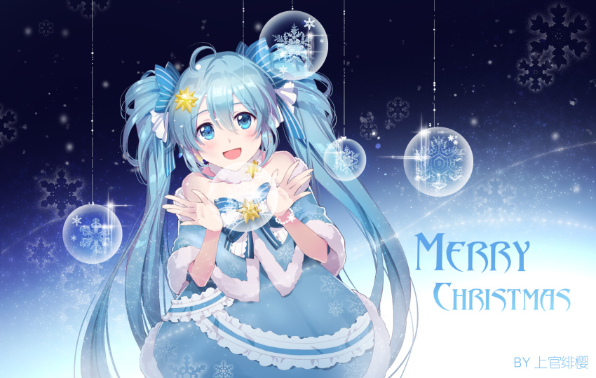 1girl :d ahoge artist_name bare_shoulders blue_bow blue_dress blue_eyes blue_hair blush bow commentary_request dress english eyebrows_visible_through_hair fur_trim hair_between_eyes hair_bow hair_ornament hatsune_miku highres long_hair looking_at_viewer merry_christmas neck_ruff off-shoulder_dress off_shoulder open_mouth shangguan_feiying smile snowflakes solo twintails upper_body very_long_hair vocaloid