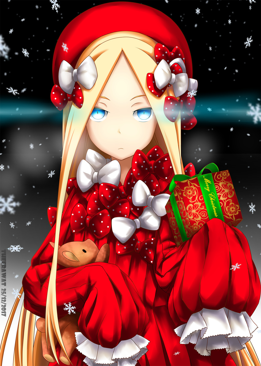 1girl abigail_williams_(fate/grand_order) alternate_color artist_name bangs black_background blonde_hair blue_eyes bow box butterfly christmas closed_mouth commentary dated dress fate/grand_order fate_(series) forehead gift gift_box hair_bow hat highres holding holding_gift long_hair long_sleeves looking_at_viewer merry_christmas object_hug parted_bangs polka_dot polka_dot_bow red_bow red_dress red_hat sleeves_past_wrists snowflakes solo stuffed_animal stuffed_toy teddy_bear theerawat very_long_hair white_bow