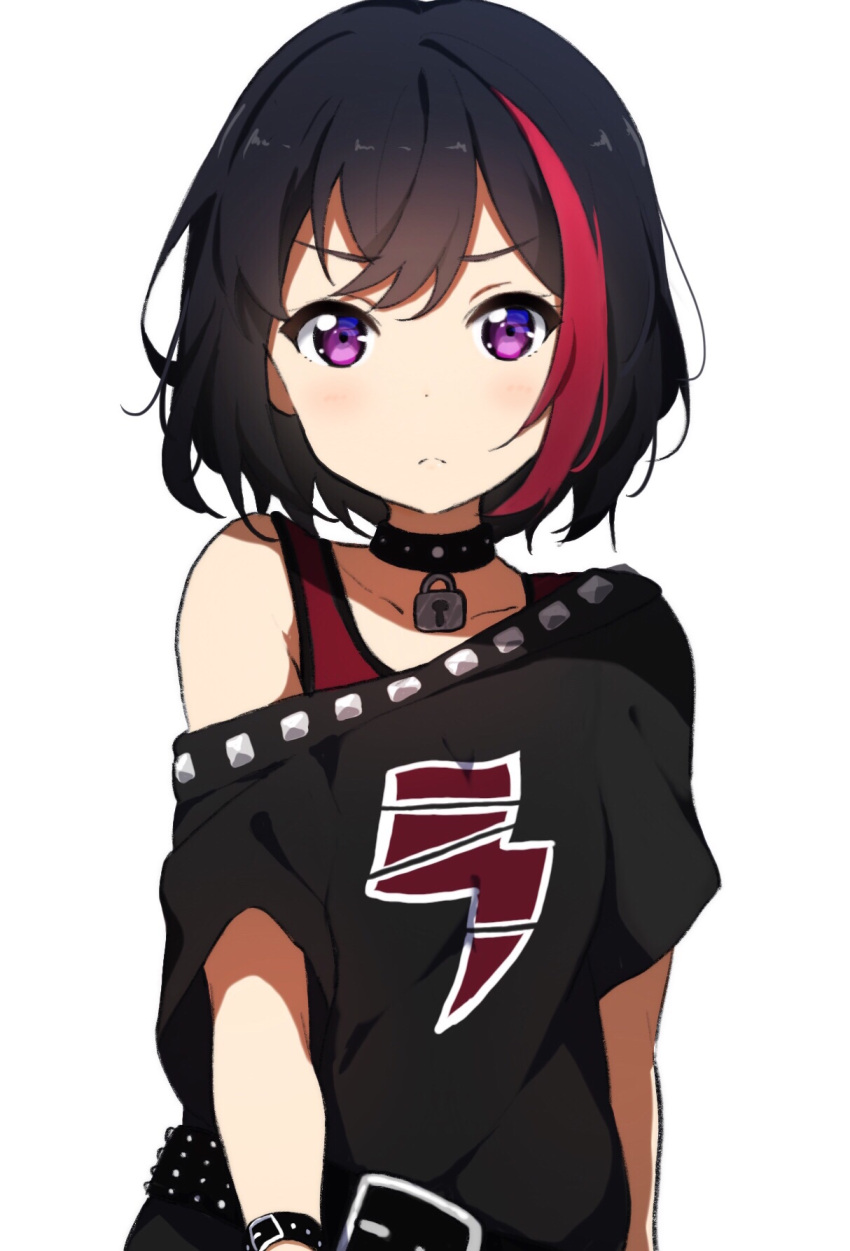 &gt;:( 1girl bang_dream! bangs belt black_hair black_shirt choker highres icehotmilktea looking_at_viewer mitake_ran multicolored_hair off-shoulder_sweater padlocked_collar shirt short_hair short_sleeves simple_background solo studded_belt studded_bracelet studded_collar sweater t-shirt two-tone_hair upper_body violet_eyes white_background