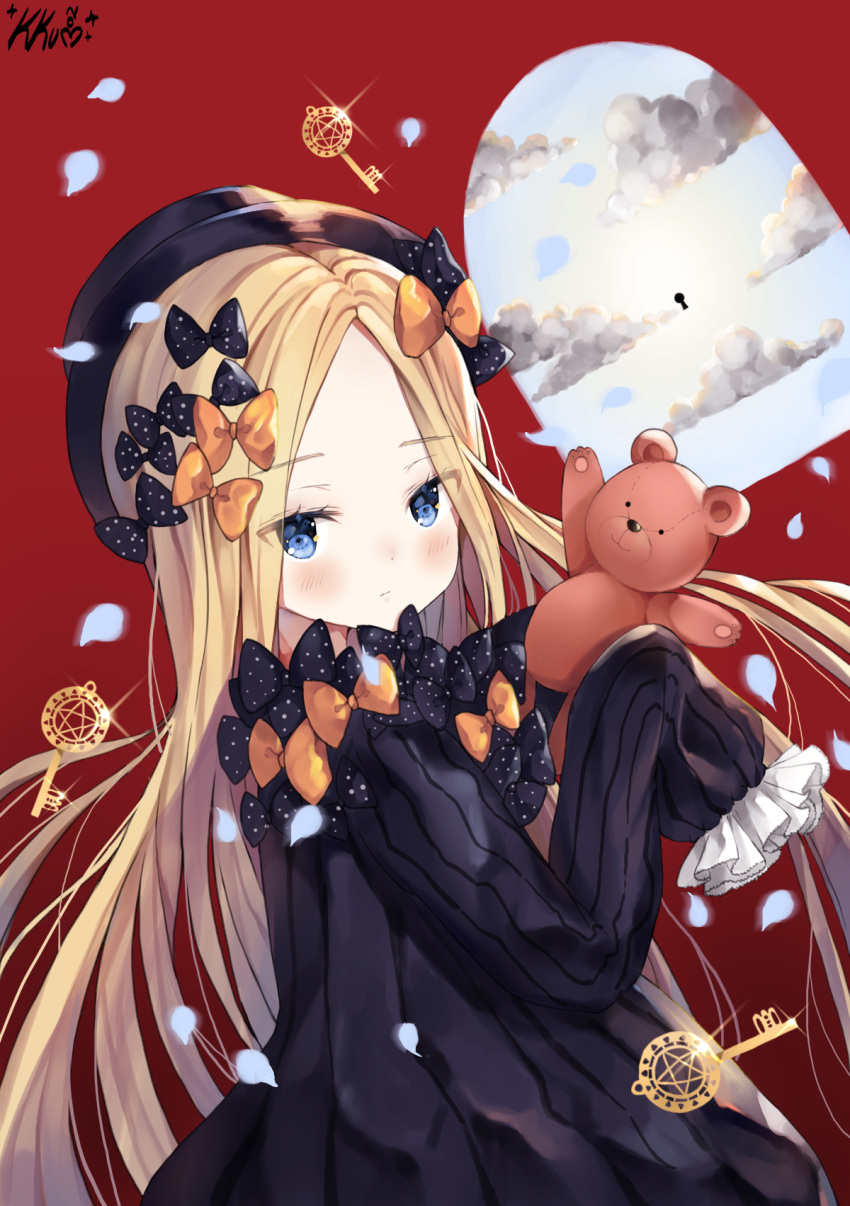 1girl abigail_williams_(fate/grand_order) bangs black_bow black_dress black_hat blonde_hair blue_eyes blue_sky blush bow closed_mouth clouds commentary_request dress fate/grand_order fate_(series) forehead hair_bow hat highres holding holding_stuffed_animal key keyhole kkumon long_sleeves looking_at_viewer looking_to_the_side orange_bow parted_bangs petals polka_dot polka_dot_bow red_background signature sky sleeves_past_wrists solo stuffed_animal stuffed_toy sunlight teddy_bear window