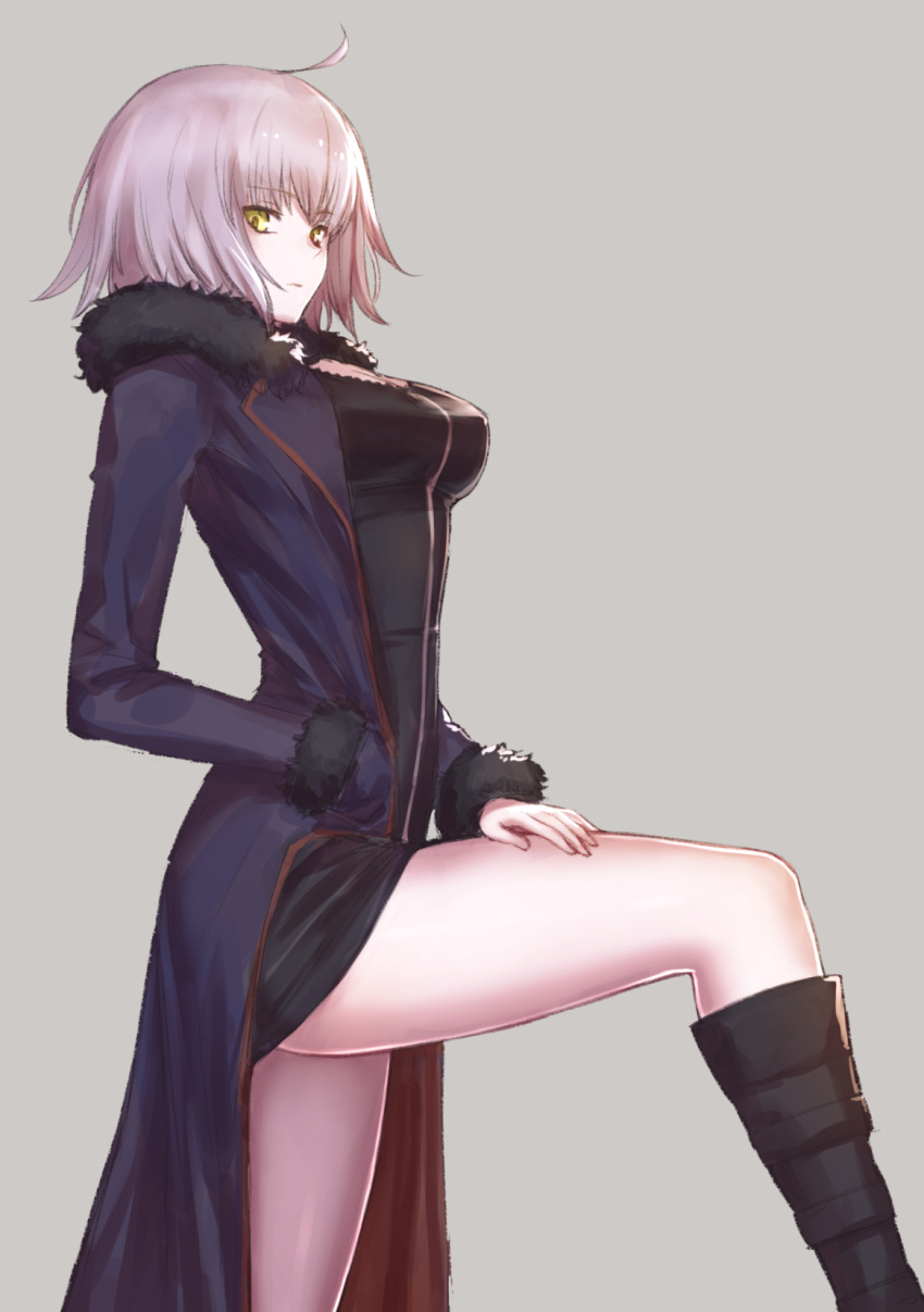 1girl ahoge bangs black_dress black_footwear boots breasts cleavage closed_mouth coat dress emoshon eyebrows eyebrows_visible_through_hair facing_away fate/grand_order fate_(series) from_side fur_collar fur_trim grey_background hair_between_eyes hand_in_pocket hand_on_own_thigh highres jeanne_d'arc_(alter)_(fate) jeanne_d'arc_(fate)_(all) long_sleeves looking_away looking_down looking_to_the_side medium_breasts open_clothes open_coat pocket purple_coat short_dress short_hair silver_hair simple_background solo standing white_skin yellow_eyes