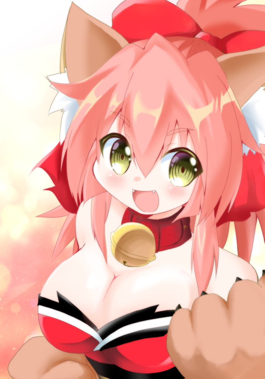 1girl animal_ears bare_shoulders bell bell_collar blush breasts cat_paws cleavage collar detached_sleeves fangs fate/grand_order fate_(series) fox_ears gloves highres japanese_clothes jingle_bell large_breasts long_hair looking_at_viewer open_mouth paw_gloves paws pink_hair solo souno_ruuta tamamo_(fate)_(all) tamamo_cat_(fate) yellow_eyes