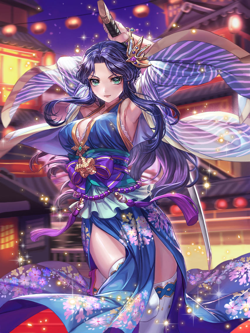 1girl architecture armpits arms_up bare_shoulders blue_hair blue_jacket blue_kimono blurry blurry_background bow box_(hotpppink) breasts closed_mouth collarbone depth_of_field east_asian_architecture eyebrows_visible_through_hair floating_hair floral_print gem green_eyes highres holding holding_sword holding_weapon jacket japanese_clothes kimono lantern large_breasts leg_up light_particles light_smile long_hair long_sleeves looking_at_viewer night night_sky obi official_art ootachi open_clothes open_jacket outdoors print_kimono purple_bow purple_sky railing river sandals sash sengoku_kishin_valkyrie shiny shiny_hair sidelocks sky sleeveless sleeveless_kimono solo sparkle standing standing_on_one_leg striped_jacket sword tassel thigh-highs thighs tsurime v-shaped_eyebrows weapon white_legwear wide_sleeves winged_hair_ornament