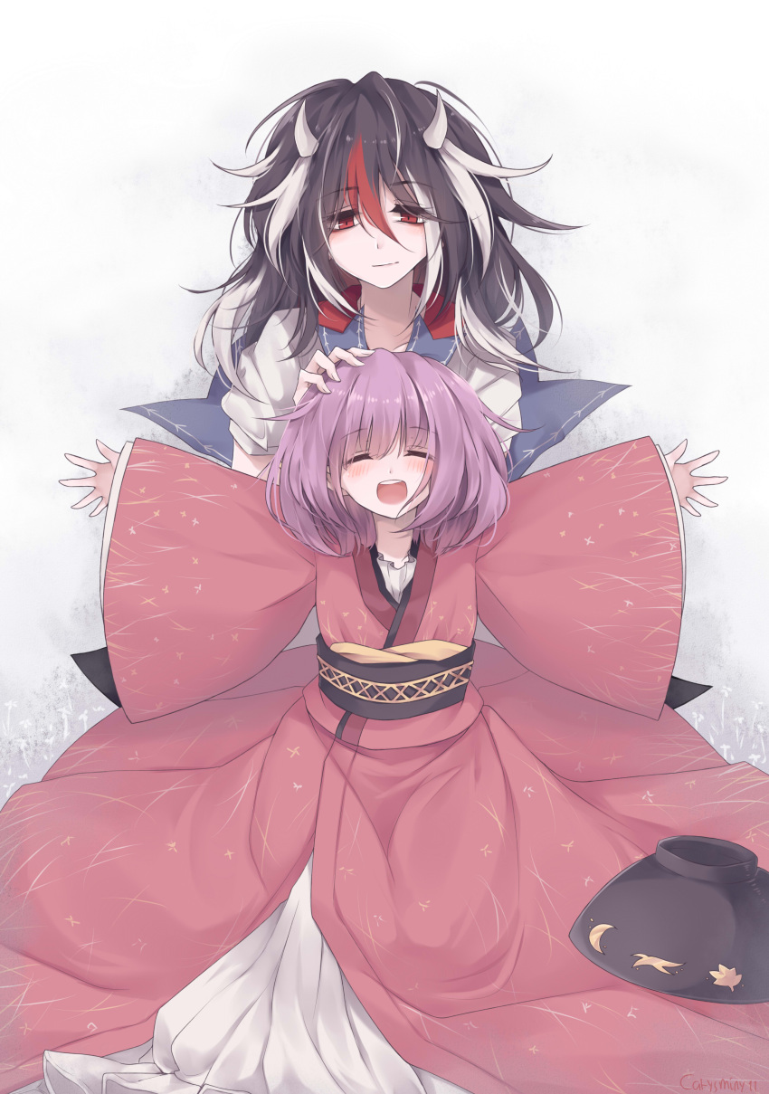 2girls absurdres bangs black_hair bowl catys closed_eyes eyebrows_visible_through_hair hair_between_eyes hand_on_another's_head highres horns japanese_clothes kijin_seija kimono long_hair long_sleeves multiple_girls obi open_mouth outstretched_arms purple_hair red_eyes red_kimono redhead sash simple_background smile sukuna_shinmyoumaru touhou white_hair