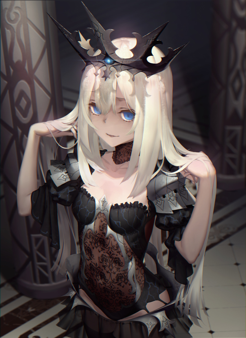 1girl black_shirt blue_eyes breasts choker collarbone corruption fate/grand_order fate_(series) hair_between_eyes hand_in_hair highres hoshi_o_mite indoors long_hair marie_antoinette_(fate/grand_order) parted_lips shirt silver_hair small_breasts smile solo spaulders very_long_hair