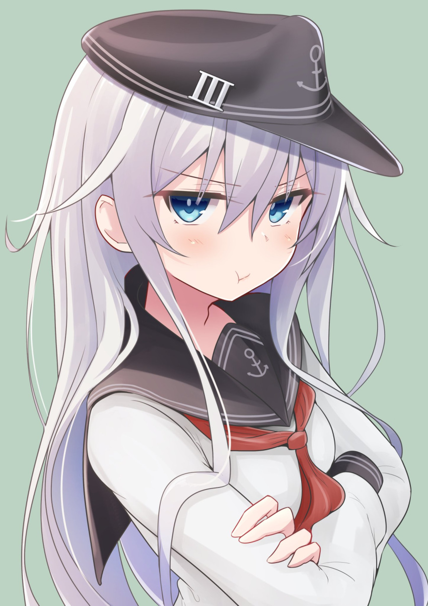 1girl :t anchor_symbol black_sailor_collar blue_eyes commentary_request crossed_arms flat_cap green_background hat hibiki_(kancolle) highres kantai_collection long_hair looking_at_viewer myht neckerchief pout red_neckwear sailor_collar school_uniform serafuku silver_hair simple_background solo upper_body