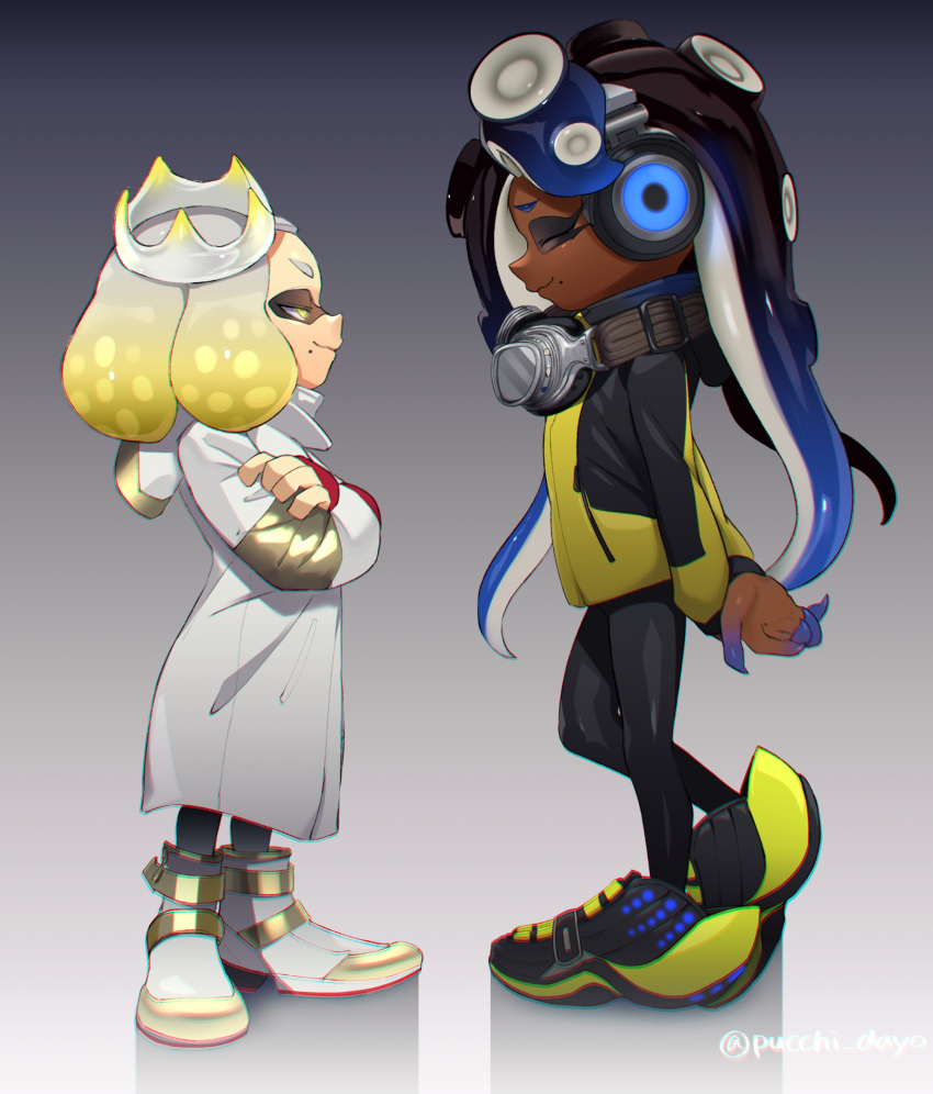 2girls absurdres arms_behind_back boots closed_eyes cosplay crossed_arms dark_skin emperor_(splatoon) emperor_(splatoon)_(cosplay) full_body goggle-kun_(splatoon) goggle-kun_(splatoon)_(cosplay) goggles goggles_around_neck gradient gradient_background headphones height_difference highres hime_(splatoon) iida_(splatoon) jacket looking_at_another multiple_girls octarian puchiman splatoon splatoon_(manga) splatoon_2 tentacle_hair white_hair