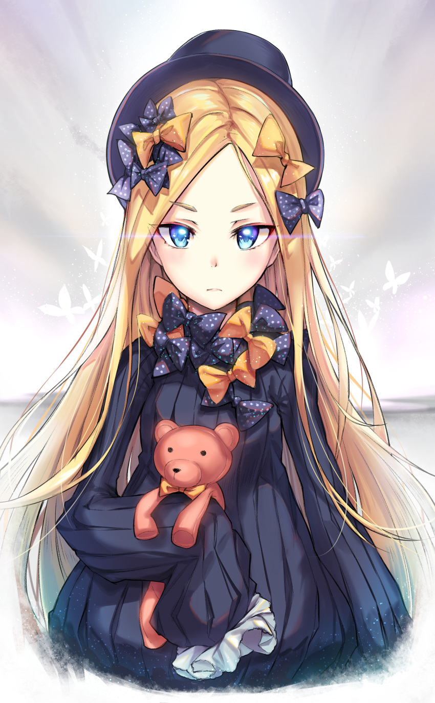 1girl abigail_williams_(fate/grand_order) absurdres bangs black_bow black_dress black_hat blonde_hair blue_eyes bow butterfly closed_mouth commentary_request dress fate/grand_order fate_(series) forehead hair_bow hat highres long_hair long_sleeves looking_at_viewer object_hug orange_bow parted_bangs pdxen polka_dot polka_dot_bow sleeves_past_fingers sleeves_past_wrists solo stuffed_animal stuffed_toy teddy_bear v-shaped_eyebrows very_long_hair