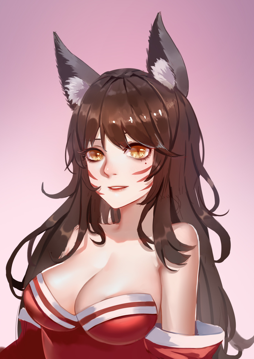 1girl absurdres ahri animal_ears bare_shoulders breasts cat_ears cecilia_(oshigoto_boshuuchuu) cleavage facial_mark fox_ears highres large_breasts league_of_legends looking_at_viewer mole mole_under_eye pink_background portrait solo whisker_markings yellow_eyes
