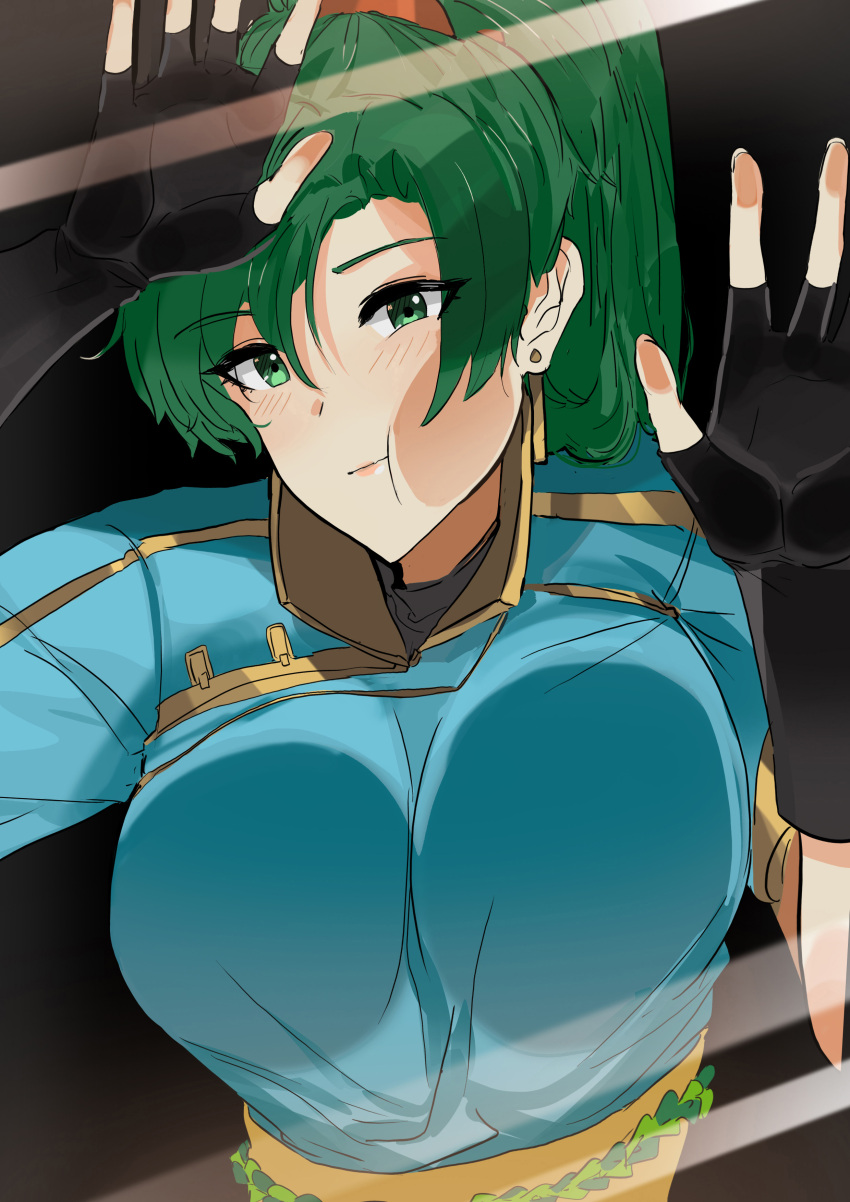 1girl absurdres breast_press breasts dotentity fire_emblem fire_emblem:_rekka_no_ken fire_emblem_heroes green_eyes green_hair highres long_hair looking_at_viewer lyndis_(fire_emblem) ponytail solo