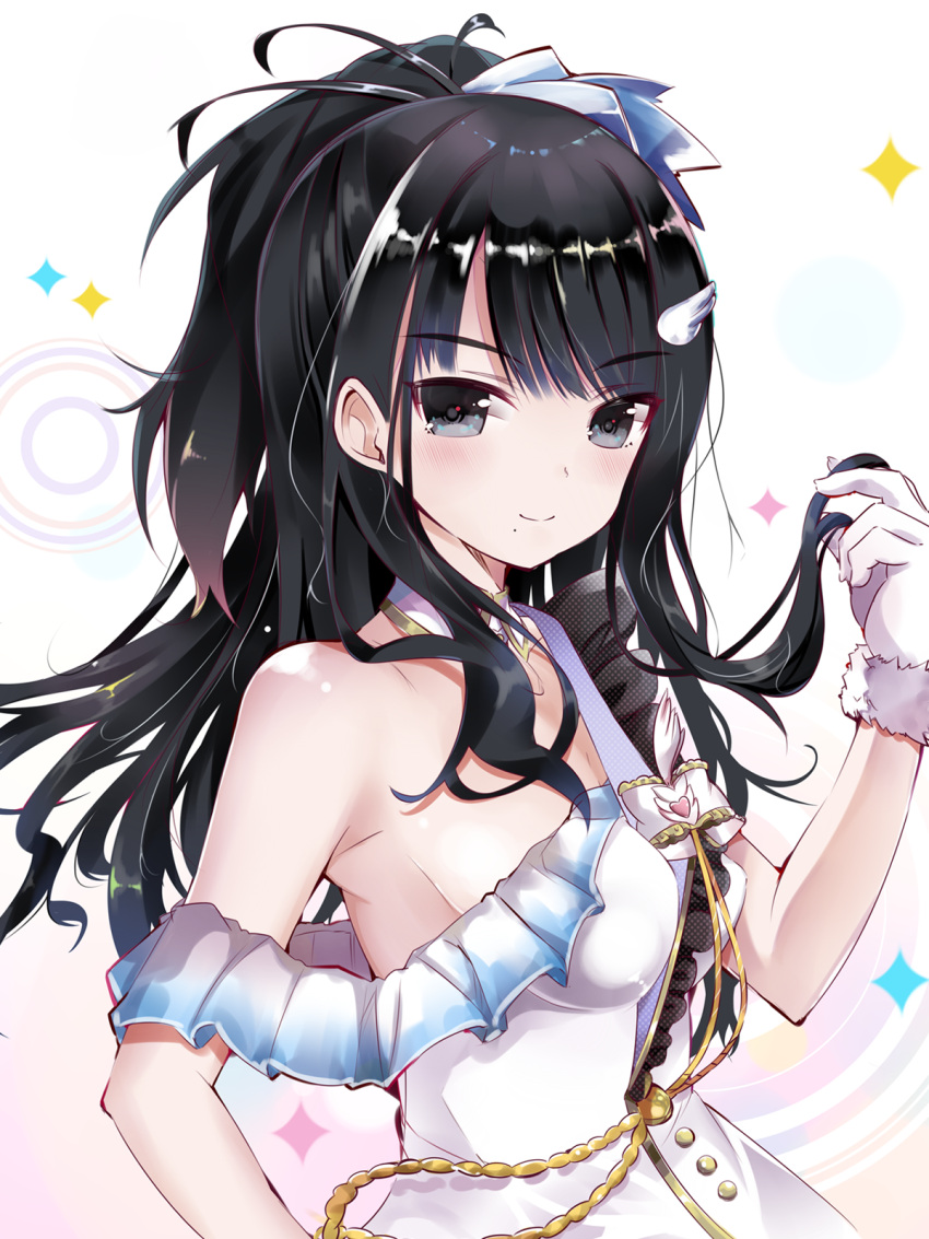 1girl bangs black_eyes black_hair blue_ribbon blush breasts closed_mouth commentary_request detached_collar dress eyebrows_visible_through_hair fur-trimmed_gloves fur_trim gloves hair_ribbon high_ponytail highres idolmaster_shiny_colors itotin kazano_hiori long_hair looking_at_viewer medium_breasts ponytail ribbon sidelocks smile solo sparkle very_long_hair white_background white_collar white_dress white_gloves