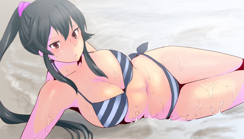 1girl beach bikini black_hair black_stripes breasts cleavage kantai_collection large_breasts long_hair looking_at_viewer lying navel on_side ponytail red_eyes scrunchie side-tie_bikini sidelocks solo striped striped_bikini swimsuit tsuki_(tsukiookami) waves white_stripes yahagi_(kantai_collection)