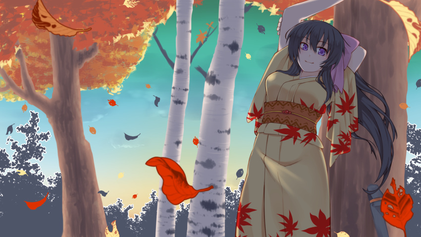 1girl arm_behind_head arm_up autumn black_hair bow hair_bow highres japanese_clothes kimono leaf long_hair noihara_himari omamori_himari ponytail smile solo standing techsupportdog violet_eyes