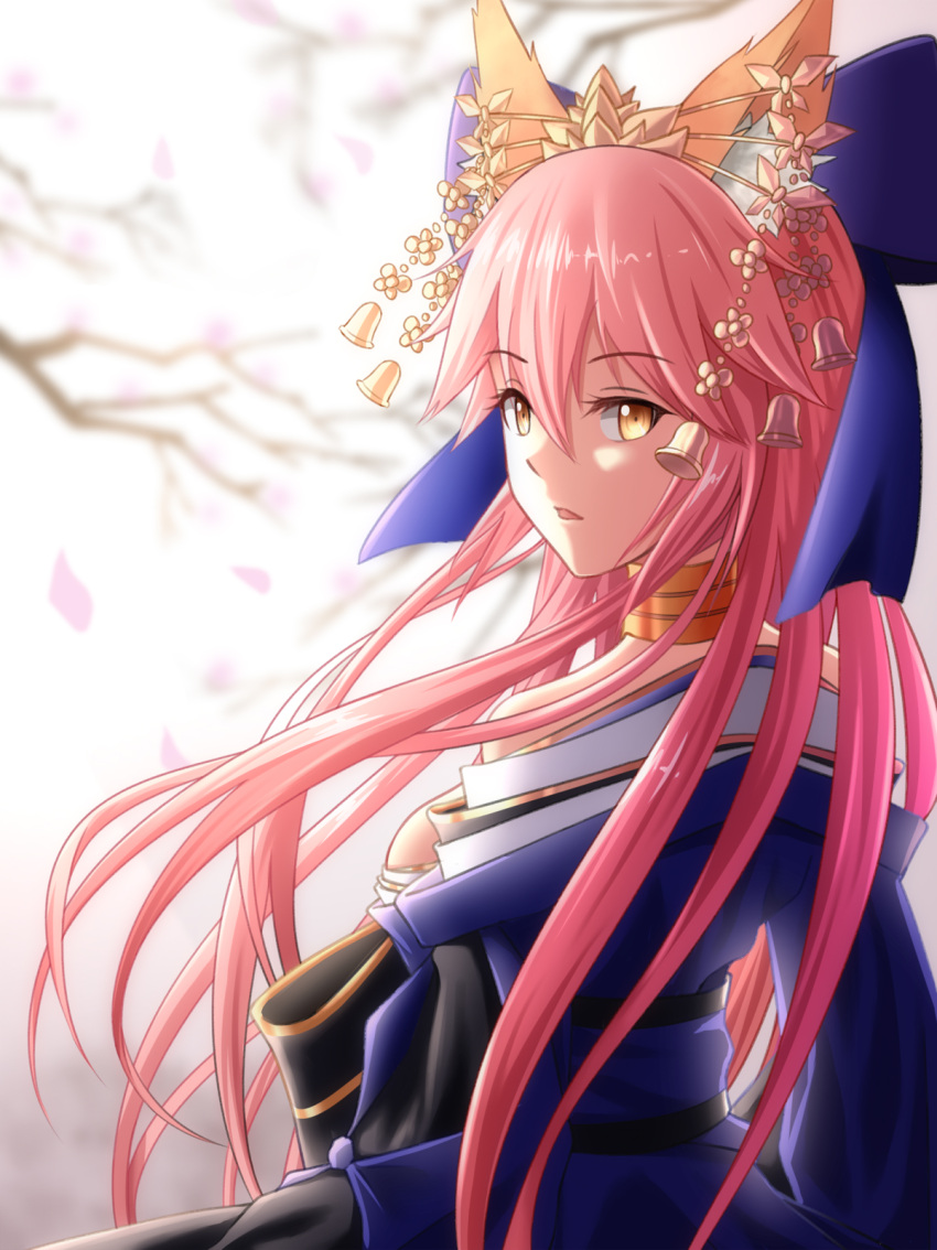 1girl animal_ears bell blue_ribbon breasts cleavage fate/extra fate/grand_order fate_(series) fox_ears geduan hair_ribbon highres japanese_clothes jingle_bell large_breasts long_hair looking_at_viewer looking_back off_shoulder open_mouth petals pink_hair ribbon solo tamamo_(fate)_(all) tamamo_no_mae_(fate) tree very_long_hair yellow_eyes