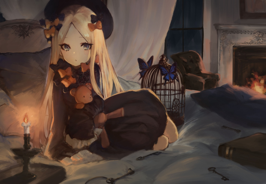 1girl abigail_williams_(fate/grand_order) absurdres bed bedroom black_bow black_dress black_hat blonde_hair blue_butterfly blue_eyes book bow butterfly candle dress fate/grand_order fate_(series) fire full_body hair_bow hat highres indoors long_hair looking_at_viewer night orange_bow parted_lips solo stuffed_animal stuffed_toy teddy_bear tsuiru very_long_hair
