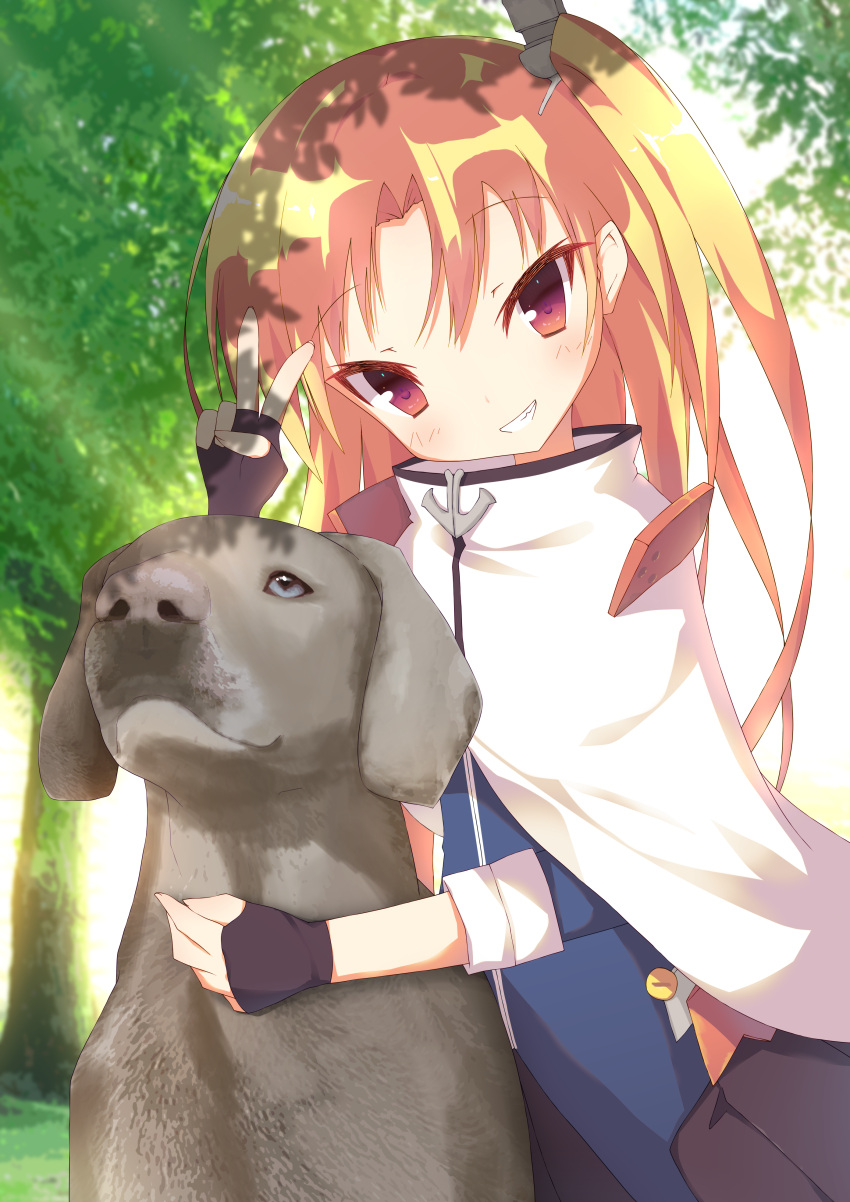 1girl absurdres anchor_symbol animal azur_lane blonde_hair capelet cleveland_(azur_lane) deisui dog eyebrows eyebrows_visible_through_hair fingerless_gloves gloves grin hair_ornament head_tilt highres long_hair looking_at_viewer one_side_up pleated_skirt red_eyes side_ponytail skirt smile solo teeth tree v