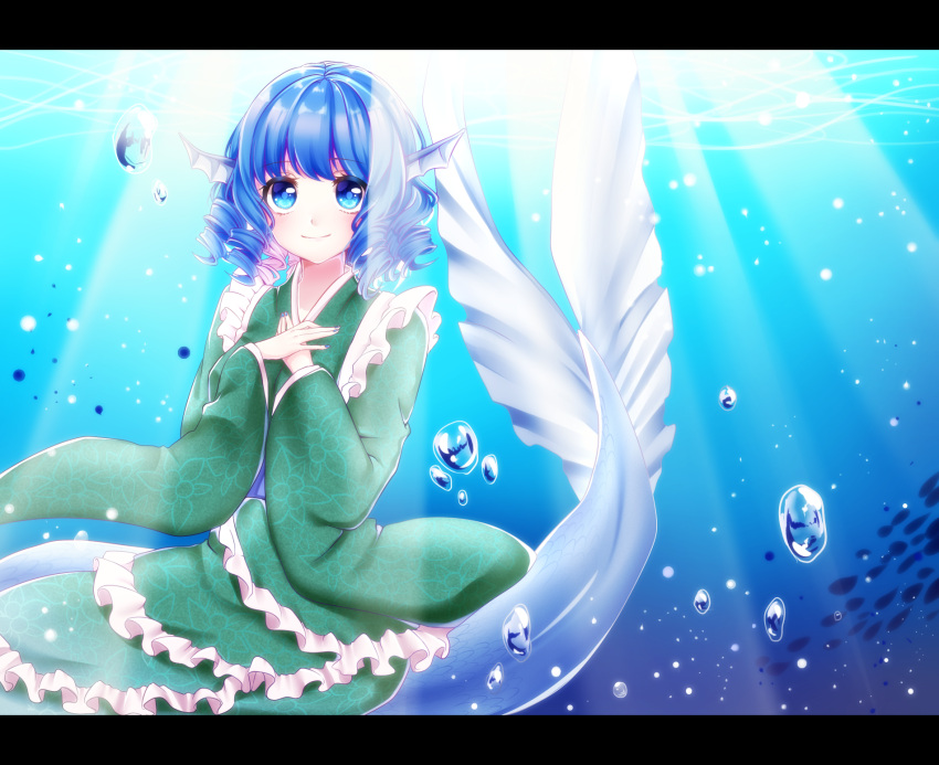 1girl blue_eyes blue_hair bubble drill_hair fish fish_tail green_kimono hands_on_own_chest head_fins highres japanese_clothes kimono light_rays light_smile looking_at_viewer mermaid monster_girl nail_polish obi sash school_of_fish shiki_(s1k1xxx) solo sunbeam sunlight touhou underwater wakasagihime