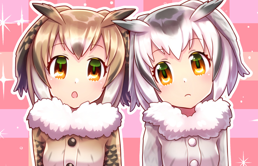 2girls :o brown_hair checkered checkered_background coat commentary_request eurasian_eagle_owl_(kemono_friends) fur_collar grey_hair highres hoshimelon kemono_friends looking_at_viewer multicolored_hair multiple_girls northern_white-faced_owl_(kemono_friends) orange_eyes short_hair sparkle upper_body white_hair