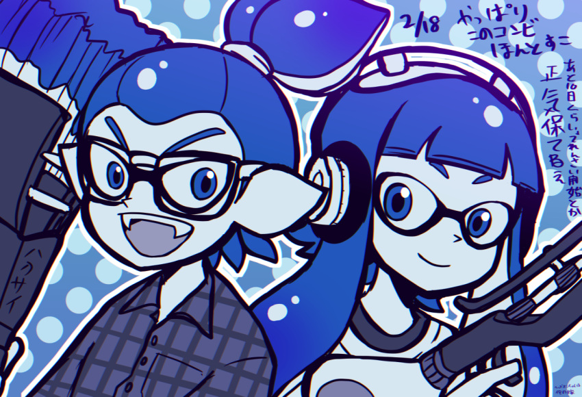 1boy 1girl :d blue blue_eyes blue_hair commentary_request domino_mask fangs glasses glasses-kun_(splatoon) headphone-chan_(splatoon) headphones inkling kuuuuuuran looking_at_viewer mask open_mouth plaid plaid_shirt pointy_ears polka_dot polka_dot_background shirt smile splatoon splatoon_(manga) tentacle_hair translation_request