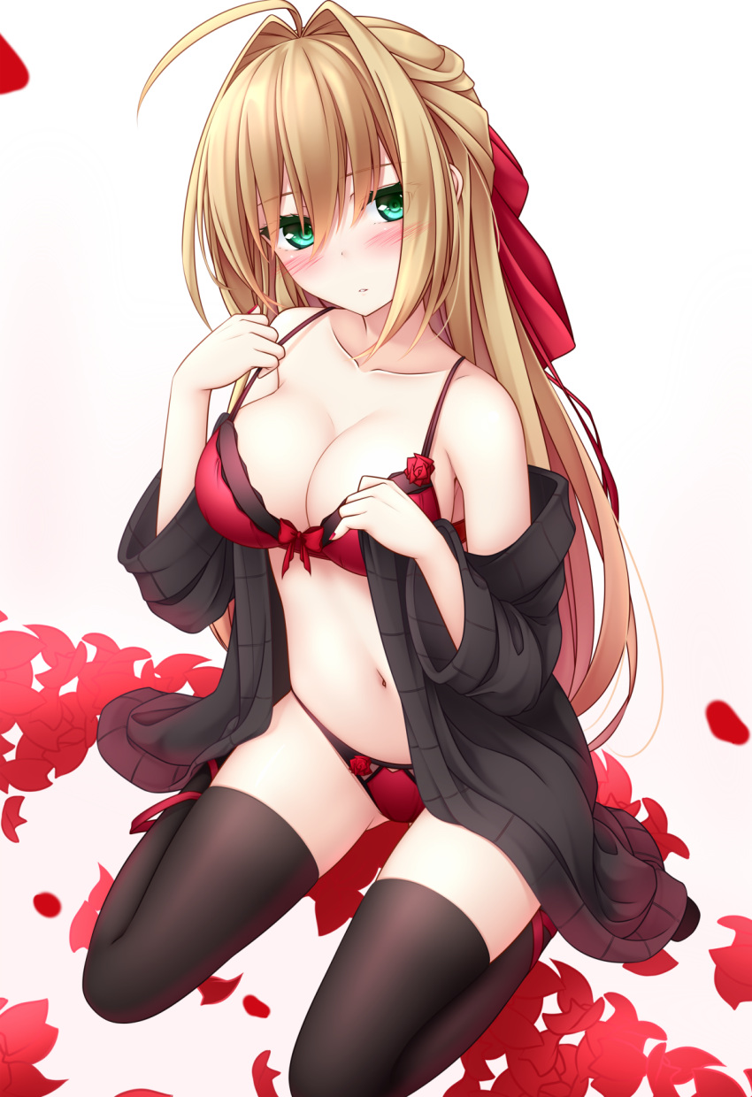 1girl ahoge black_legwear blonde_hair blush bra breasts cleavage commentary_request embarrassed fate/extra fate_(series) green_eyes hair_down highres long_hair looking_to_the_side medium_breasts nero_claudius_(fate) nero_claudius_(fate)_(all) panties red_bra red_panties sitting solo thigh-highs underwear wariza yoye_(pastel_white)