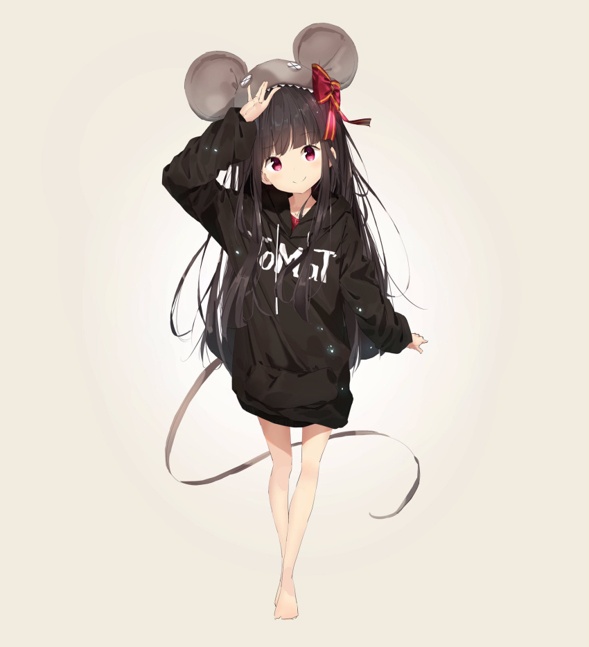 1girl animal_ears animal_hat arm_up bangs barefoot black_hair black_hat black_hoodie blunt_bangs blush bow brown_background closed_mouth clothes_writing collarbone eyebrows_visible_through_hair hair_bow hat head_tilt highres hood hood_down hoodie long_sleeves looking_at_viewer mabuta_(byc0yqf4mabye5z) mouse_ears mouse_hat mouse_tail original red_bow simple_background sketch smile solo standing striped striped_bow tail violet_eyes
