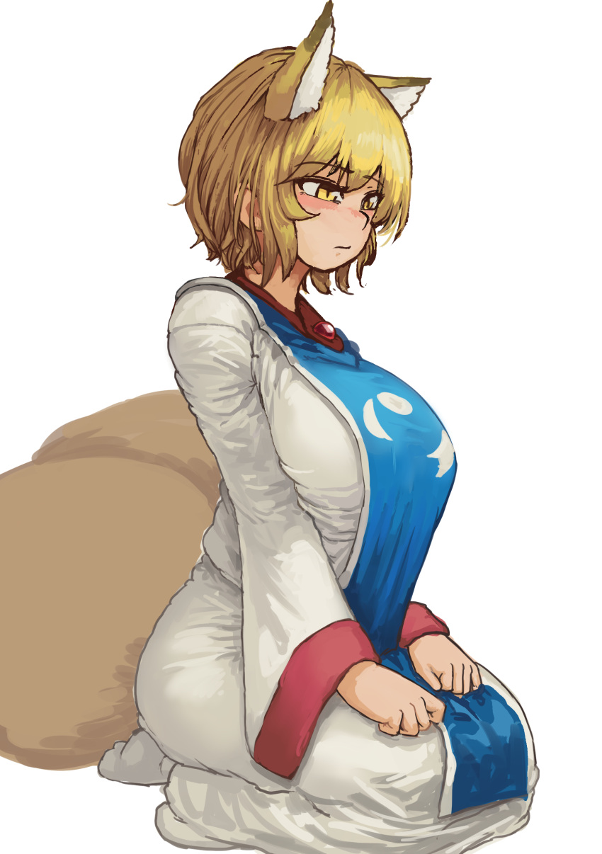 1girl absurdres animal_ears blonde_hair breasts chanta_(ayatakaoisii) closed_mouth fox_ears fox_tail from_side highres huge_breasts long_sleeves multiple_tails seiza shirt short_hair simple_background sitting skirt slit_pupils socks solo tabard tail touhou white_background white_legwear white_shirt white_skirt wide_sleeves yakumo_ran yellow_eyes