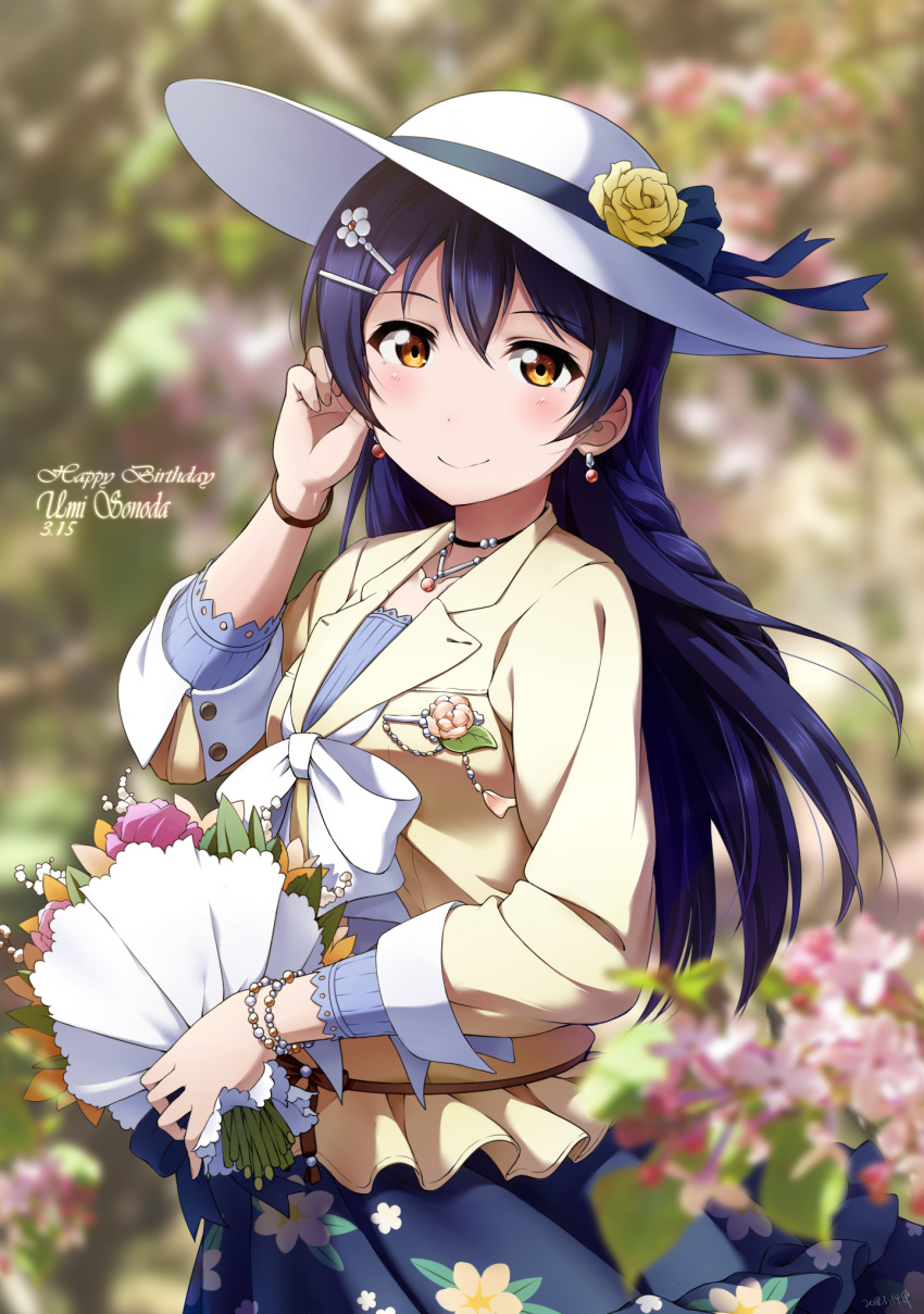 1girl blue_hair blurry blush bouquet bow bracelet character_name choker depth_of_field earrings flower hair_ornament hairclip happy_birthday hat highres jewelry long_hair love_live! love_live!_school_idol_project necklace shiimai smile solo sonoda_umi white_hat yellow_eyes