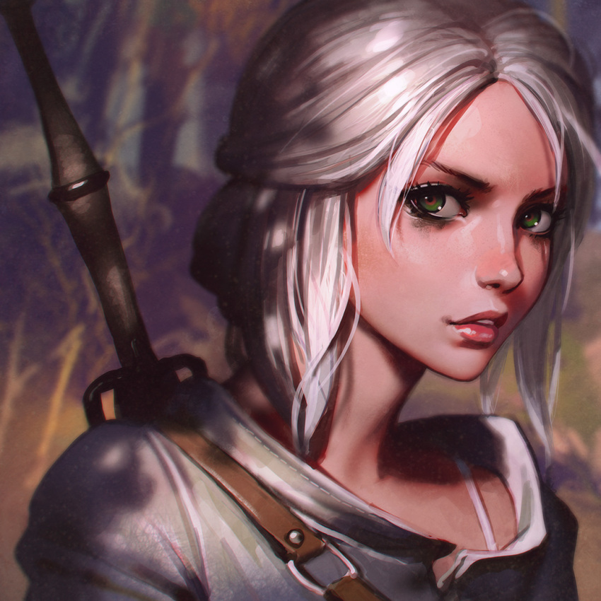 1girl ciri close-up face green_eyes half_updo ilya_kuvshinov lips looking_at_viewer parted_lips scar short_hair silver_hair smile solo sword the_witcher the_witcher_3 upper_body weapon