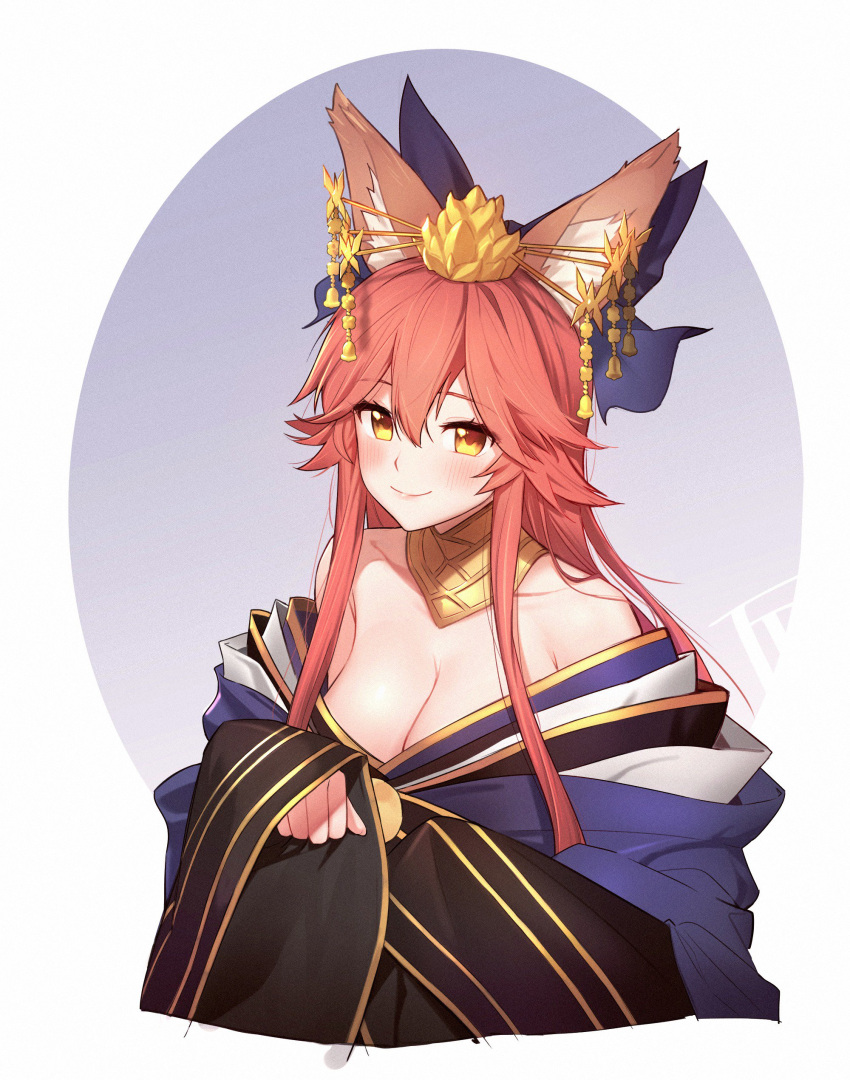 1girl absurdres animal_ears breasts cleavage fate/extra fate_(series) fox_ears fpanda highres large_breasts pink_hair tamamo_(fate)_(all) tamamo_no_mae_(fate) yellow_eyes
