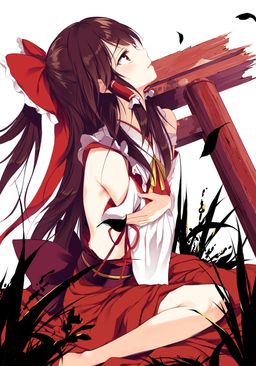 1girl absurdres bare_shoulders barefoot brown_hair crossed_arms detached_sleeves fallen_heaven from_side hair_ribbon hair_tubes hakurei_reimu highres japanese_clothes kimono long_hair looking_up nontraditional_miko open_mouth red_eyes red_kimono red_ribbon ribbon sitting smile solo torii touhou very_long_hair wariza white_sleeves wide_sleeves