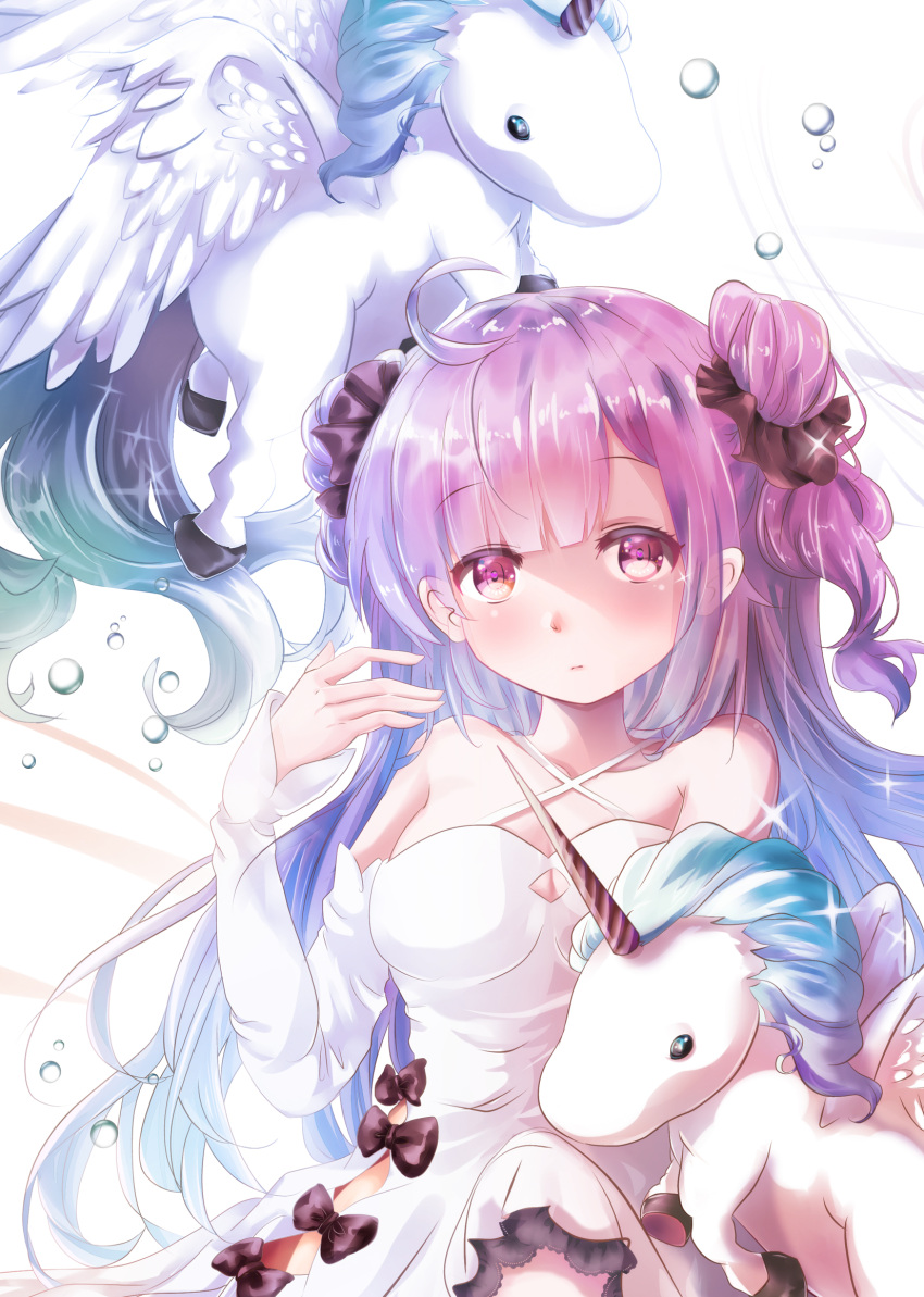 1girl ahoge alicorn animal azur_lane bangs bare_shoulders black_bow black_ribbon bow breasts closed_mouth collarbone commentary_request criss-cross_halter detached_sleeves double_bun dress eyebrows_visible_through_hair hair_ribbon halterneck hand_up highres long_sleeves looking_at_viewer medium_breasts one_side_up ribbon side_bun sleeves_past_wrists solo sparkle unicorn_(azur_lane) white_dress