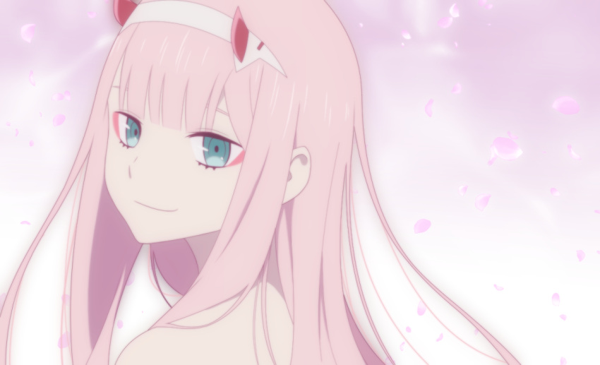 1girl aqua_eyes bare_shoulders darling_in_the_franxx from_behind hairband horns maiko_(mimi) petals pink_hair smile solo white_hairband zero_two_(darling_in_the_franxx)