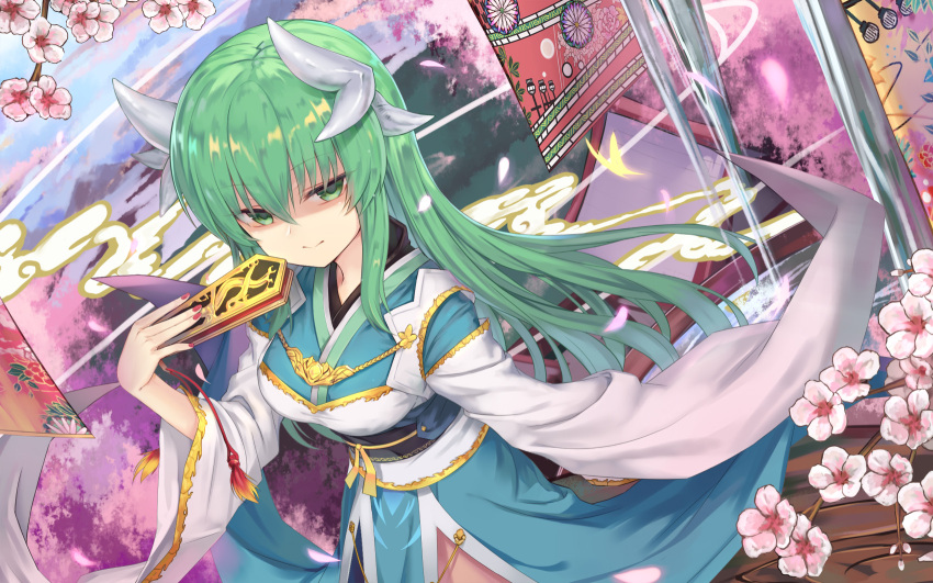 1girl bangs breasts closed_fan closed_mouth commentary_request dragon_girl dragon_horns eyebrows_visible_through_hair fan fate/grand_order fate_(series) fingernails flower folding_fan green_eyes green_hair hair_between_eyes hand_up highres holding holding_fan horns japanese_clothes kimono kiyohime_(fate/grand_order) large_breasts long_hair long_sleeves looking_at_viewer nail_polish petals pink_flower purple_nails shaded_face sidelocks sleeves_past_fingers sleeves_past_wrists smile solo tsubaki_(yi) very_long_hair white_kimono wide_sleeves