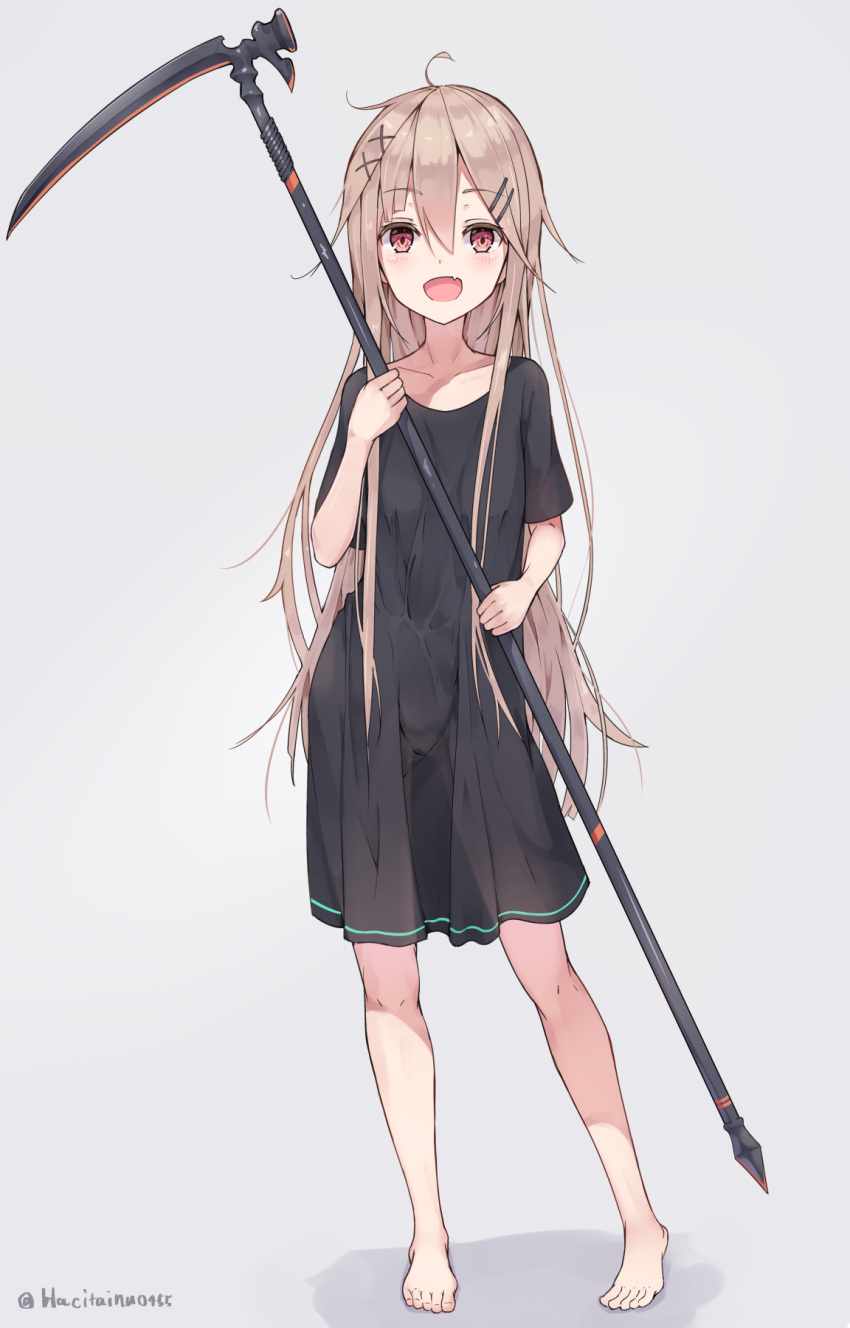 1girl :d ahoge bangs barefoot black_dress blonde_hair blush commentary_request contrapposto dress eyebrows_visible_through_hair fang full_body grey_background hachita_(odangoya) hair_between_eyes hair_ornament hairclip highres holding holding_weapon long_hair looking_at_viewer open_mouth original pink_eyes scythe short_sleeves simple_background smile solo standing twitter_username very_long_hair weapon x_hair_ornament