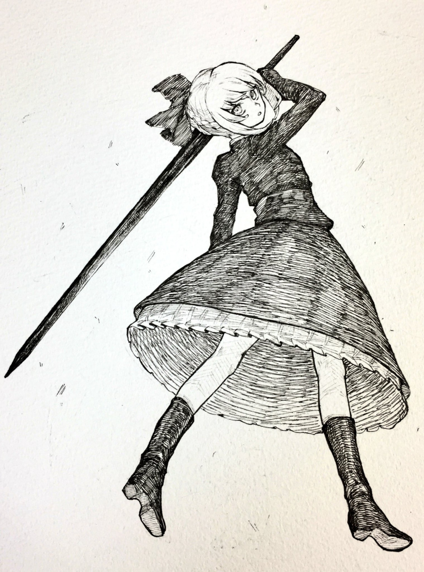 1girl arm_up artoria_pendragon_(all) bangs boots bow commentary_request fate_(series) from_behind full_body hair_bow highres holding holding_sword holding_weapon long_sleeves looking_at_viewer looking_back mashimashi monochrome parted_lips saber_alter short_hair solo standing sword traditional_media weapon