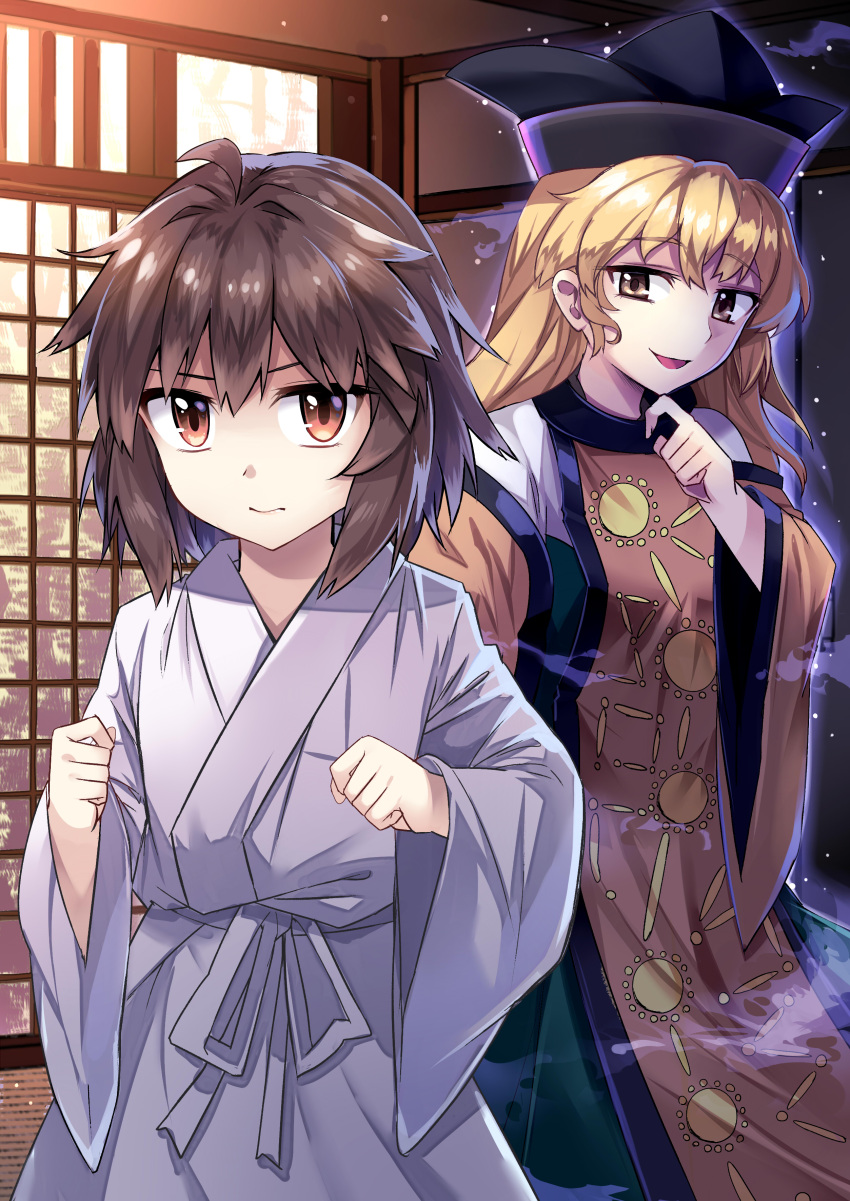 2girls absurdres alternate_costume aura blonde_hair brown_eyes brown_hair clenched_hands closed_mouth commentary_request cowboy_shot e.o. finger_to_chin green_skirt hakurei_reimu hat highres indoors japanese_clothes kimono light_particles long_hair long_sleeves looking_at_another matara_okina multiple_girls no_hat no_headwear open_mouth short_hair skirt smile standing tabard touhou v-shaped_eyebrows white_kimono wide_sleeves yellow_eyes