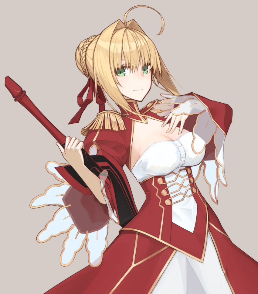 1girl aestus_estus ahoge bangs braid breasts brown_background cleavage cleavage_cutout closed_mouth cowboy_shot dress dutch_angle epaulettes fate/extra fate_(series) hair_bun hair_intakes hair_ribbon hand_on_own_chest highres holding holding_sword holding_weapon juliet_sleeves long_sleeves looking_at_viewer medium_breasts mikoto_(oi_plus) nero_claudius_(fate) nero_claudius_(fate)_(all) puffy_sleeves red_dress red_ribbon ribbon shiny shiny_hair sidelocks simple_background smile solo standing sword tsurime weapon wide_sleeves