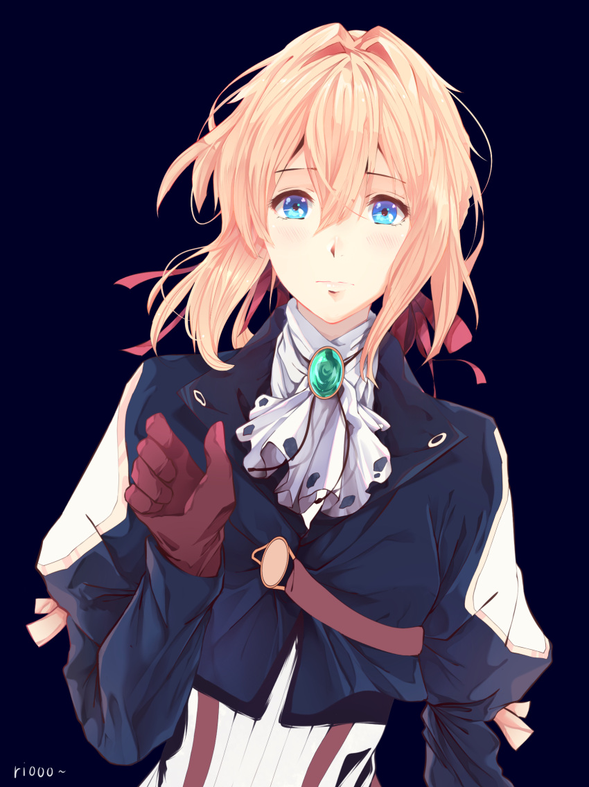 1girl artist_name blonde_hair blue_background blue_eyes gloves hair_between_eyes hair_ribbon highres kyoto_animation looking_at_viewer red_gloves red_ribbon ribbon riooo1 short_hair simple_background solo upper_body violet_evergarden violet_evergarden_(character) white_neckwear