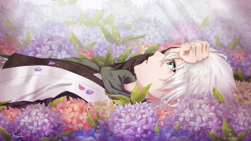 1boy bleach day eyebrows_visible_through_hair flower from_side green_eyes hair_between_eyes hitsugaya_toushirou hydrangea lying on_back outdoors petals purple_flower red_flower silver_hair solo upper_body yvonne_(a715042007)