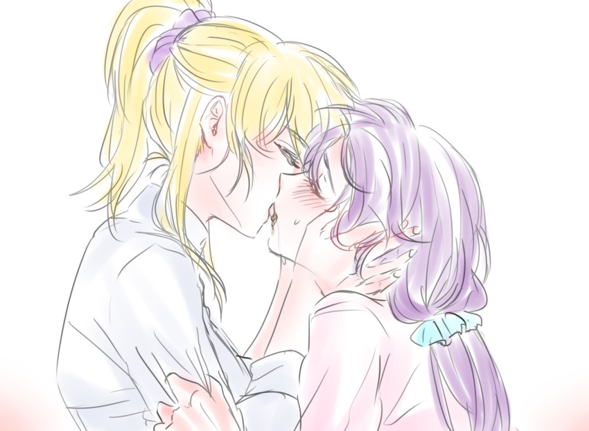 2girls ayase_eli blush e_len french_kiss hand_in_another's_hair hands_on_another's_cheeks hands_on_another's_face kiss long_hair love_live! love_live!_school_idol_project multiple_girls ponytail saliva sleeve_tug sweat toujou_nozomi upper_body yuri