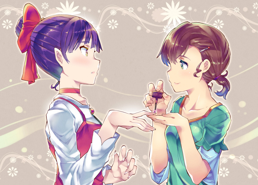 2girls applying_makeup blush bow breasts brown_hair choker closed_mouth collarbone dress eyebrows_visible_through_hair fang fingernails from_side gegege_no_kitarou green_eyes green_shirt grey_background hair_bow hair_bun hair_ornament hairclip holding inuyama_mana long_sleeves looking_at_another low_ponytail multiple_girls nail_polish nekomusume nekomusume_(gegege_no_kitarou_6) parted_lips profile purple_hair red_bow red_dress sharp_fingernails shirt short_hair short_ponytail sideways_mouth small_breasts smile takano_itsuki upper_body white_shirt yellow_eyes