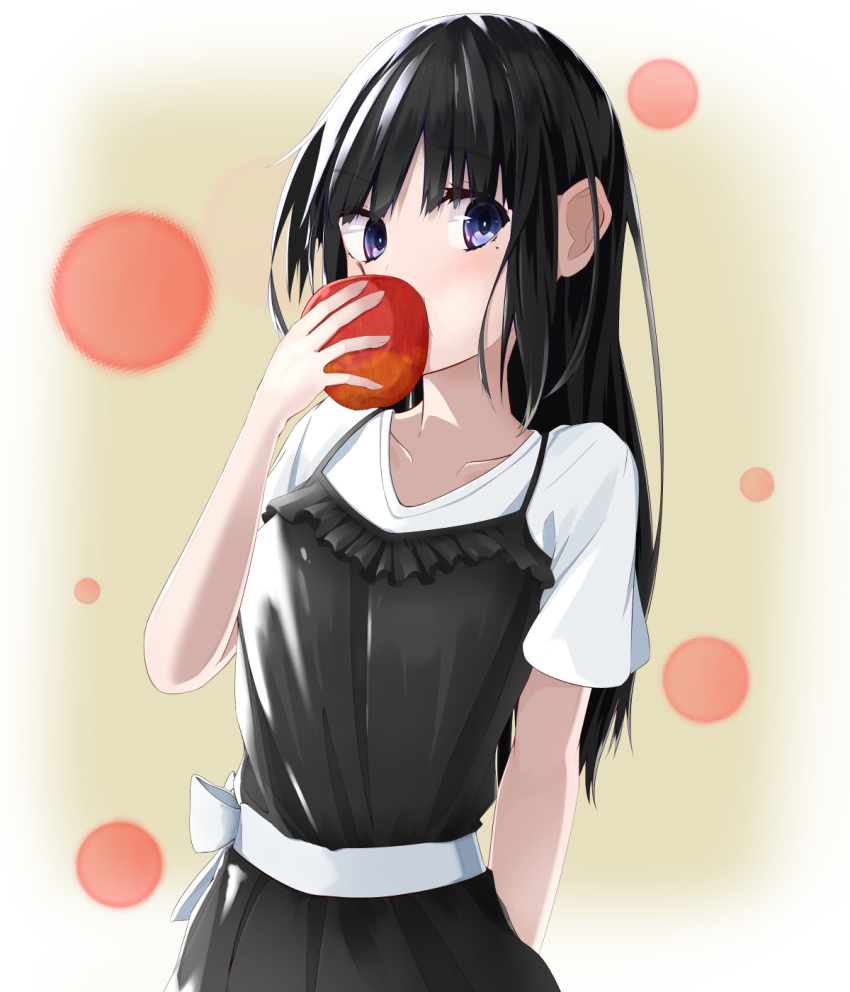 1girl apple arm_behind_back black_dress black_hair blue_eyes collarbone dress eating food fruit highres holding holding_fruit long_hair looking_at_viewer mole mole_under_eye original oriuo_q pinafore_dress shirt short_sleeves sleeveless sleeveless_dress solo standing white_shirt